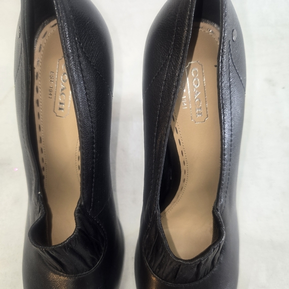 Coach Women's Size 8.5 Black Leather Adra Bootie Heels Pumps - Picture 7 of 8